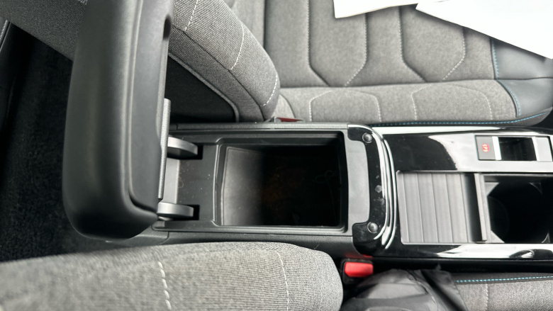 Citroen C4 1.2 PureTech [130] Sense Plus 5dr Petrol Hatchback